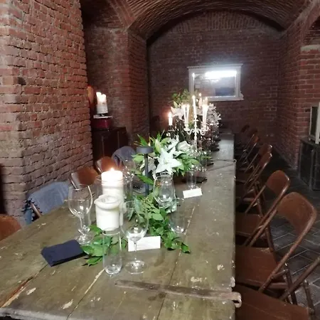 Lisander And Terrace Nocleg ze śniadaniem 4*