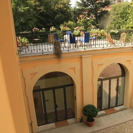 Nocleg ze śniadaniem Lisander And Terrace