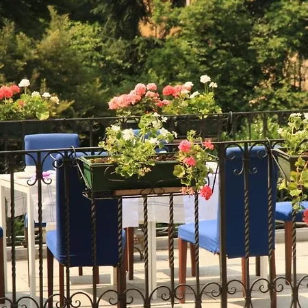 Lisander And Terrace Seregno